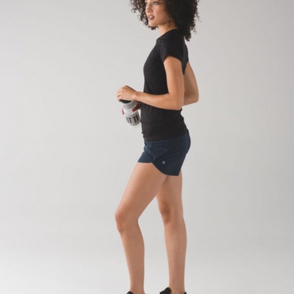 lululemon athletica Pants - Lululemon - Speed Short - Yoga Running Shorts Black - Size 6
